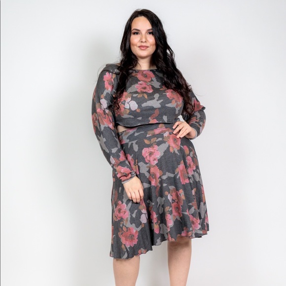 Plus Size ‘Yaznil’ Two Piece Set - Picture 3 of 6